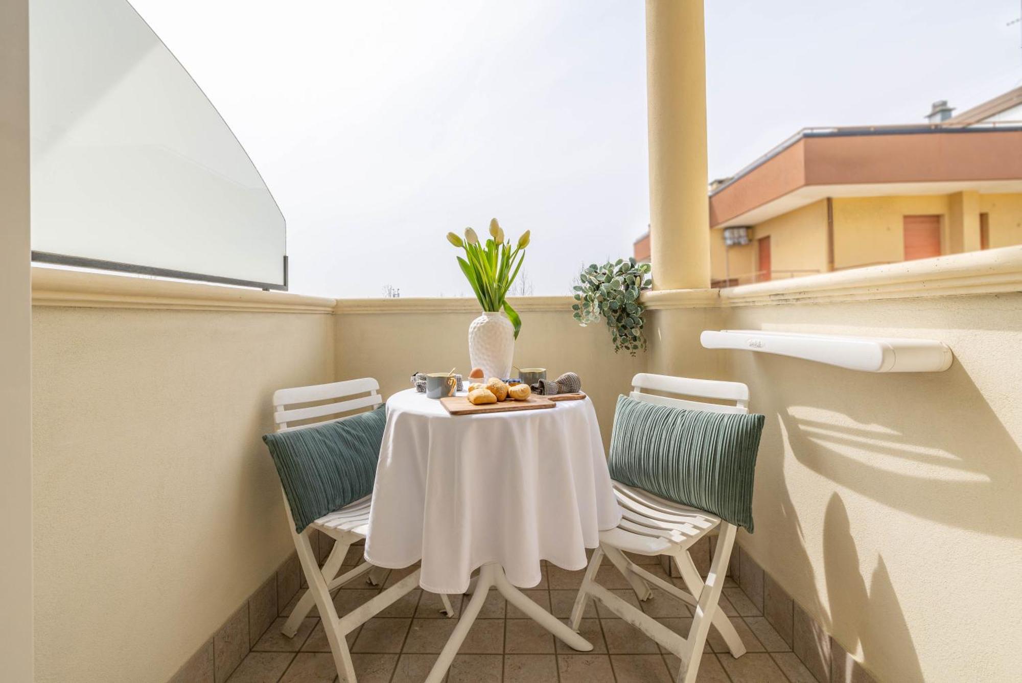 Hotel Smeraldo Cesenatico Esterno foto