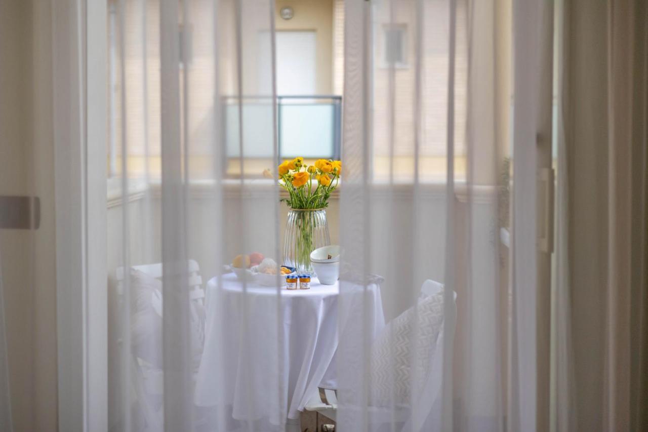 Hotel Smeraldo Cesenatico Esterno foto