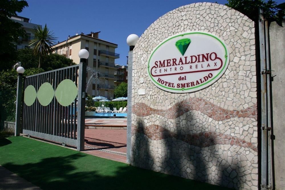 Hotel Smeraldo Cesenatico Esterno foto